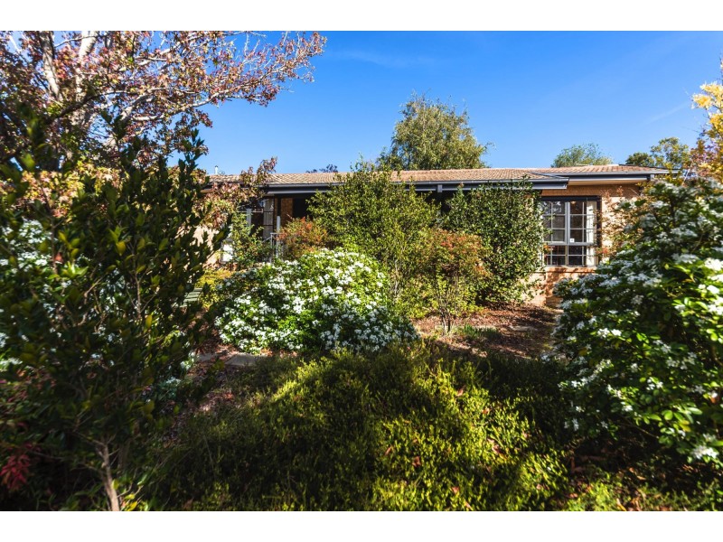 72 Ragless Circuit, Kambah ACT 2902