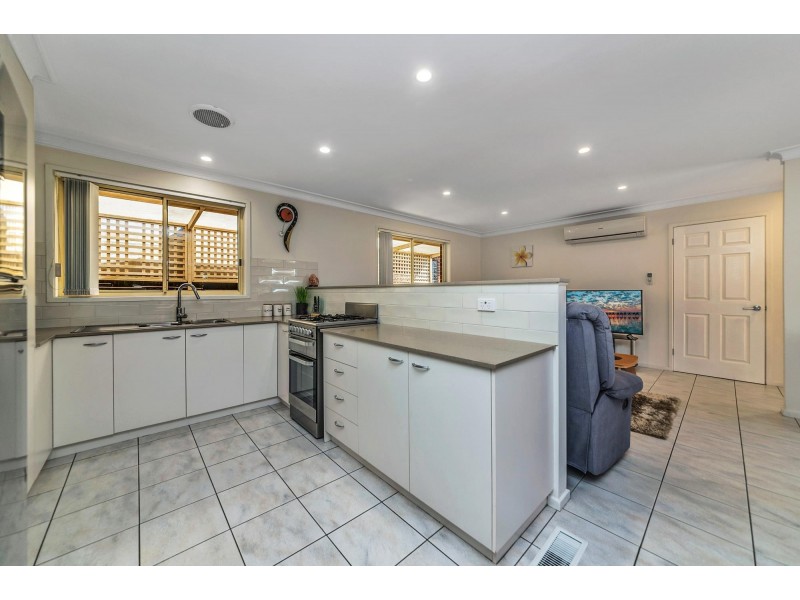 18B Wootton Crescent, Gordon ACT 2906