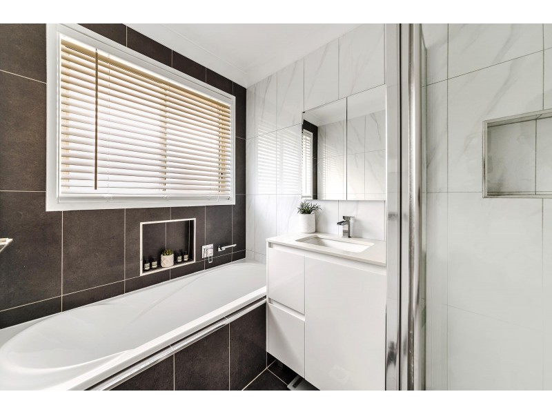 18B Wootton Crescent, Gordon ACT 2906