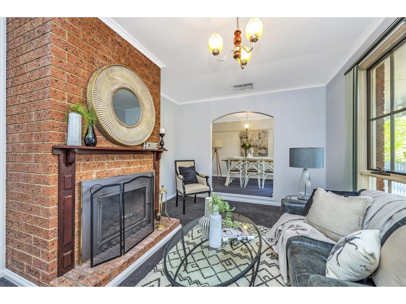 28 Merriman Crescent, Macarthur ACT 2904