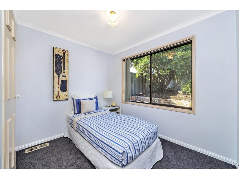 28 Merriman Crescent, Macarthur ACT 2904