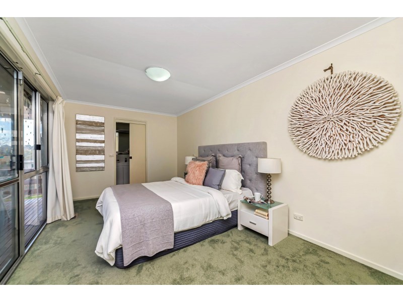 29 Moodie Street, Farrer ACT 2607