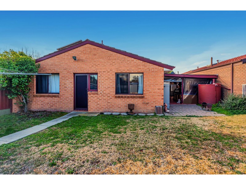 19 Pimpampa Close, Isabella Plains ACT 2905