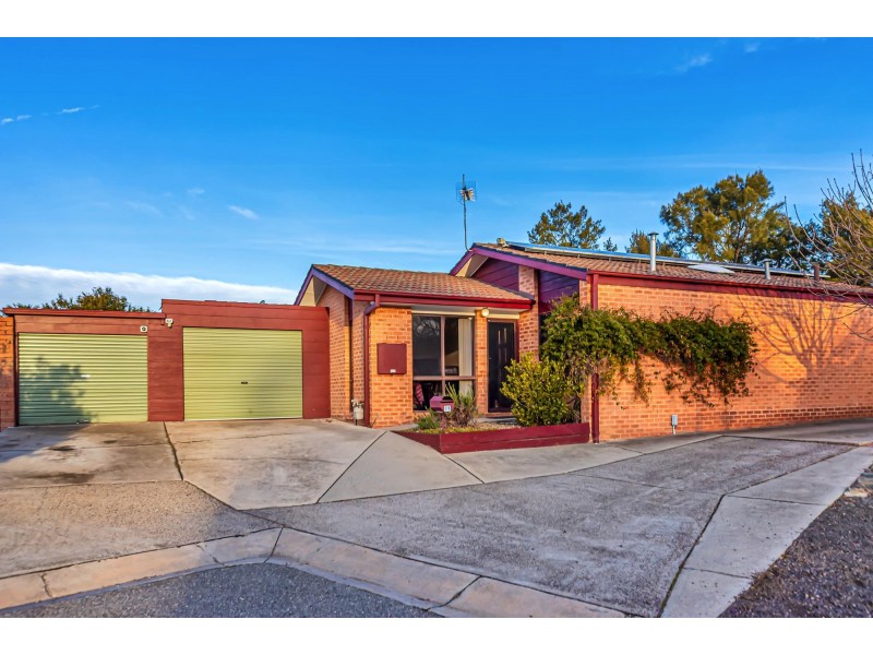 19 Pimpampa Close, Isabella Plains ACT 2905