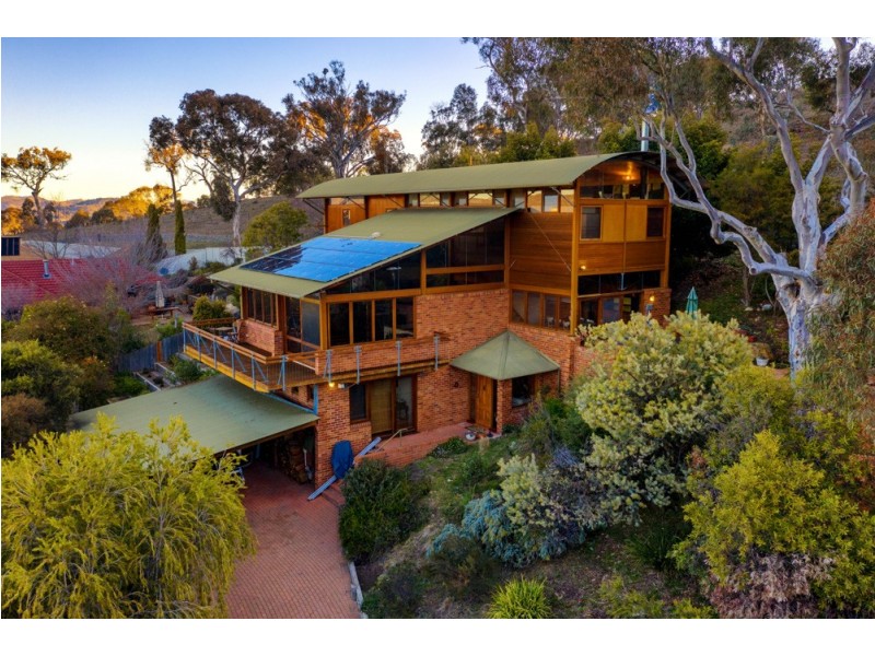 10 Decker Place, Fadden ACT 2904