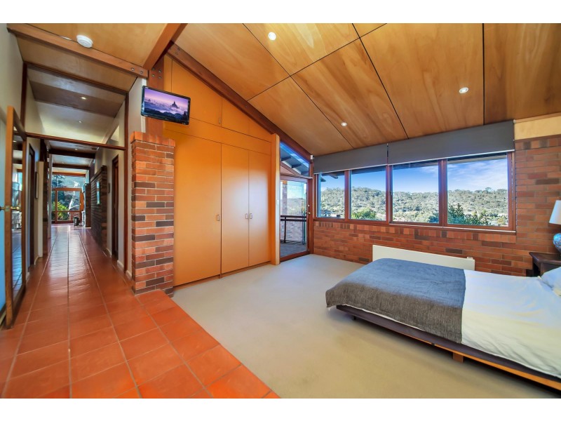 10 Decker Place, Fadden ACT 2904