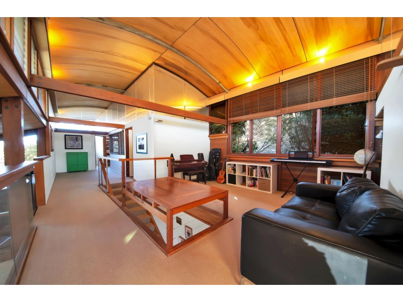 10 Decker Place, Fadden ACT 2904