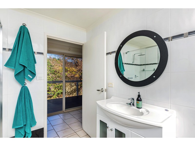 4 McLellan Place, Wanniassa ACT 2903