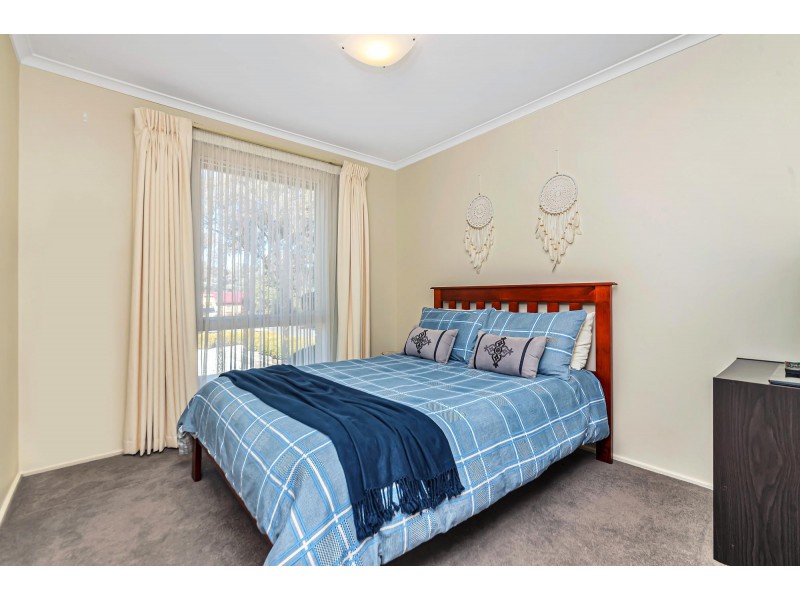 4 McLellan Place, Wanniassa ACT 2903