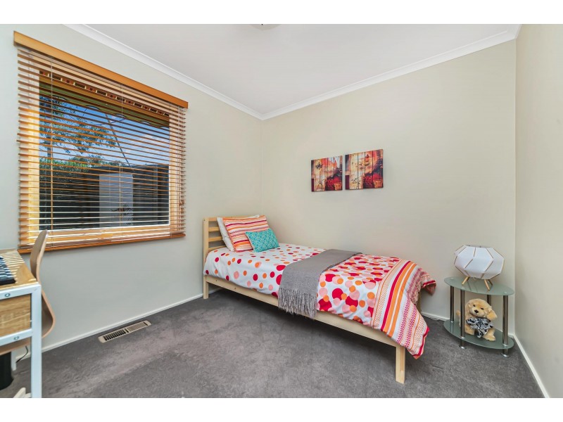 4 McLellan Place, Wanniassa ACT 2903