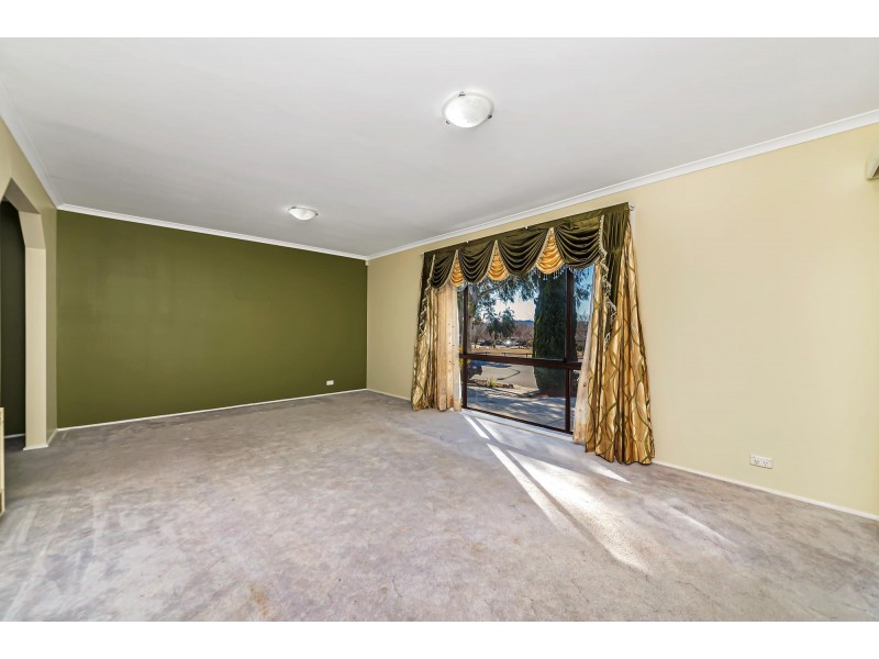 173 Lawrence Wackett Crescent, Theodore ACT 2905