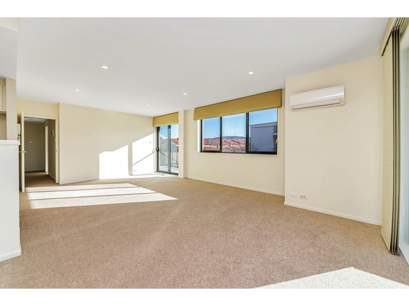 25/1 Drew Street, Greenway ACT 2900