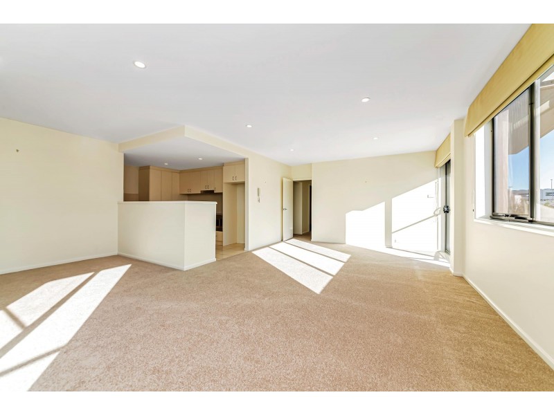 25/1 Drew Street, Greenway ACT 2900