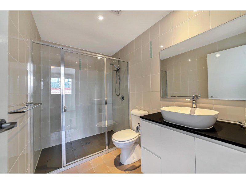 25/1 Drew Street, Greenway ACT 2900