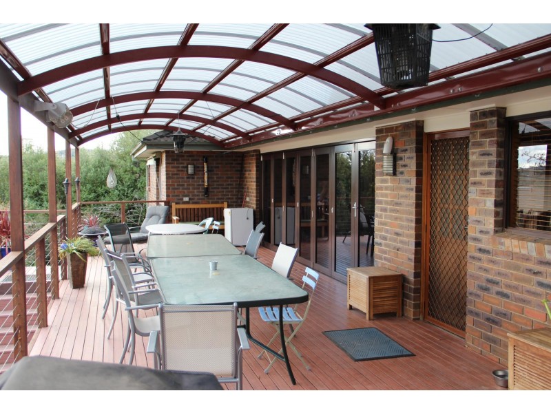 28 Sturdee Crescent, Monash ACT 2904