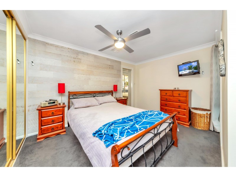 2 Crozier Circuit, Kambah ACT 2902