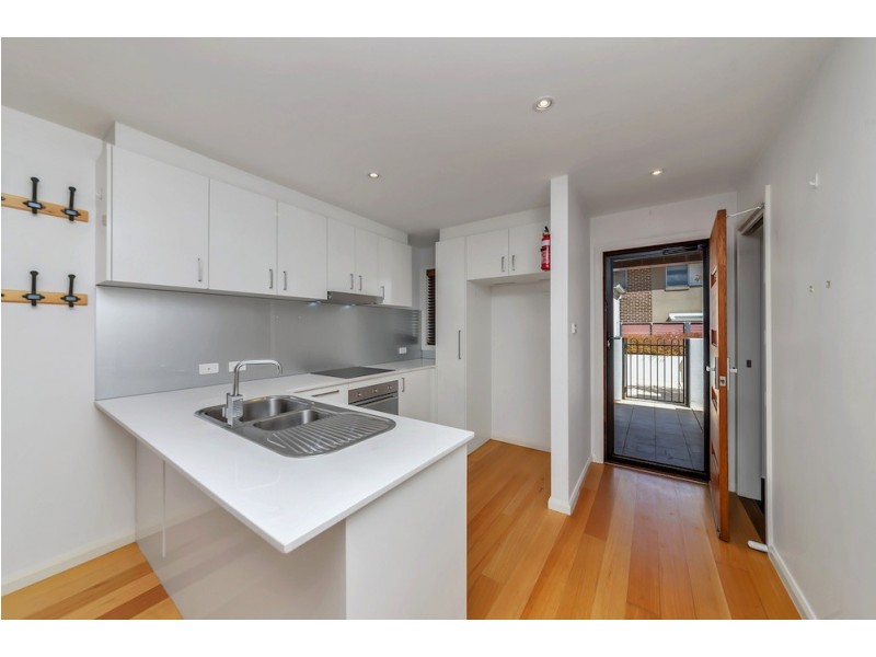 2/17 Ashley Drive, Wanniassa ACT 2903