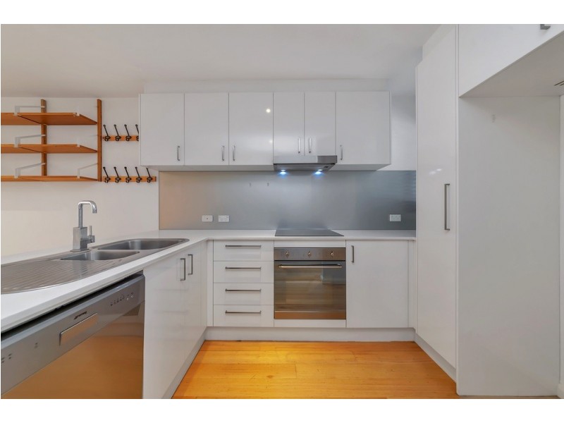 2/17 Ashley Drive, Wanniassa ACT 2903