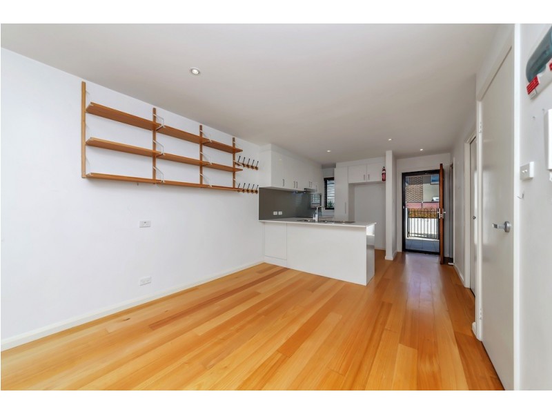 2/17 Ashley Drive, Wanniassa ACT 2903