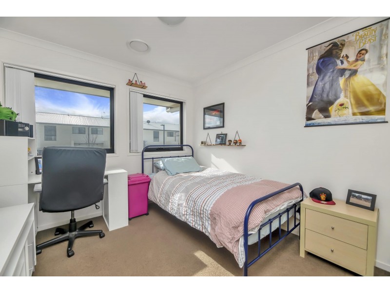 19/10 Helpmann Street, Bonython ACT 2905