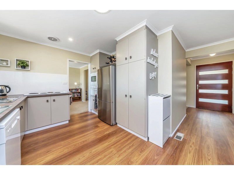 9 Dilboong Place, Chisholm ACT 2905