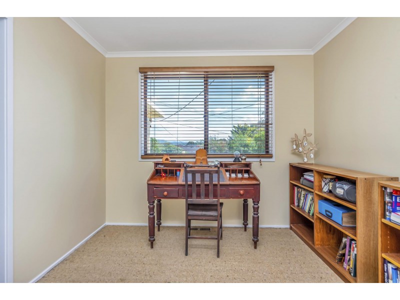 9 Dilboong Place, Chisholm ACT 2905