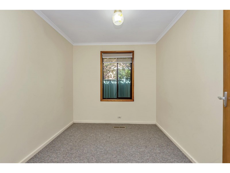8 Givens Street, Pearce ACT 2607