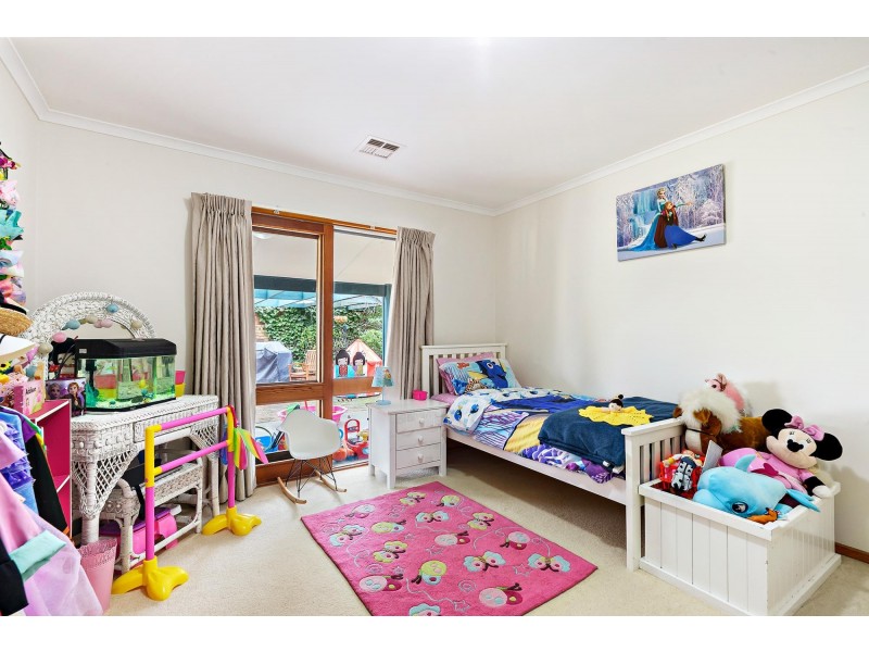 16 Adamson Crescent, Wanniassa ACT 2903