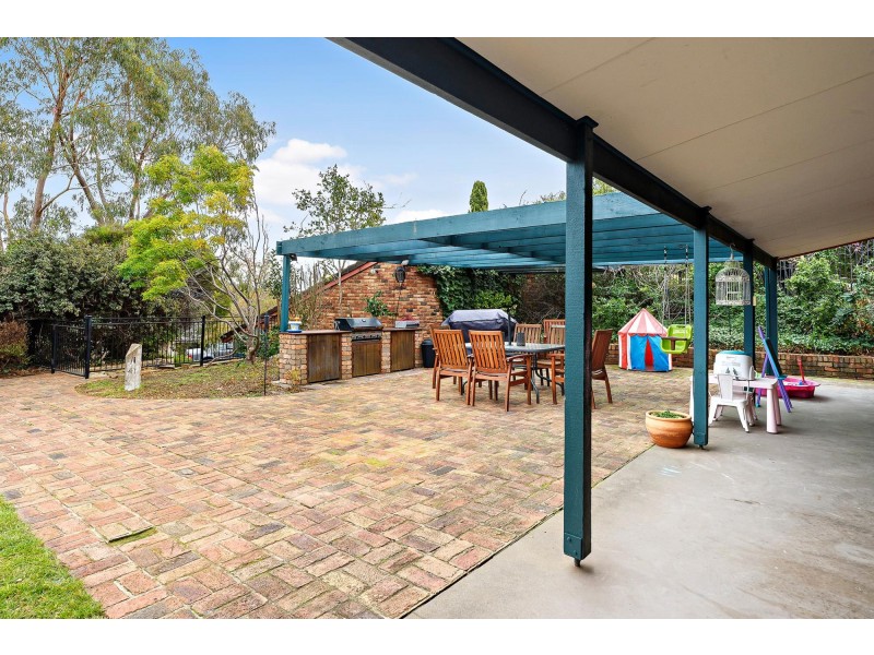 16 Adamson Crescent, Wanniassa ACT 2903