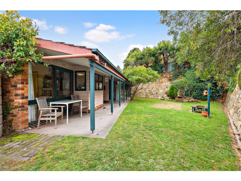 16 Adamson Crescent, Wanniassa ACT 2903