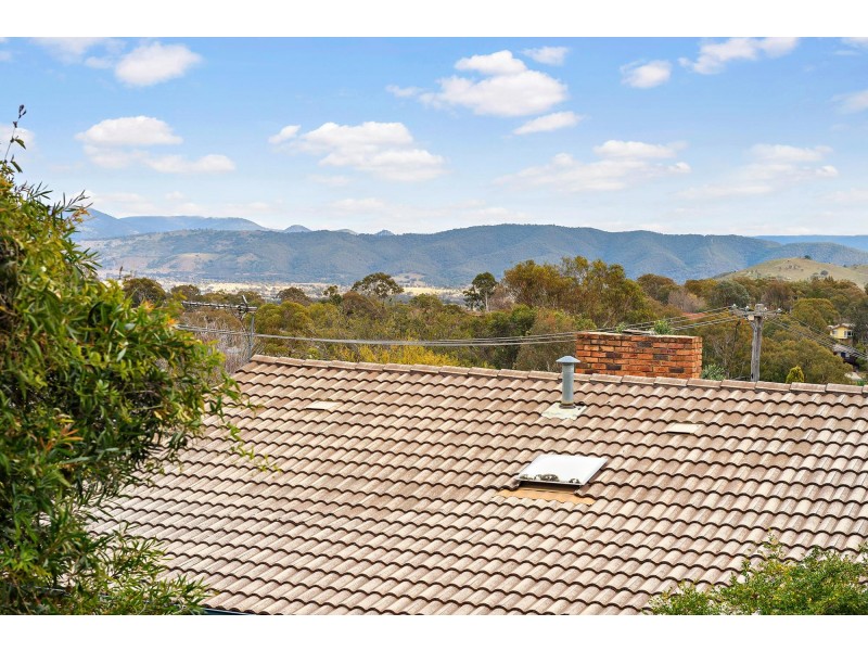 16 Adamson Crescent, Wanniassa ACT 2903