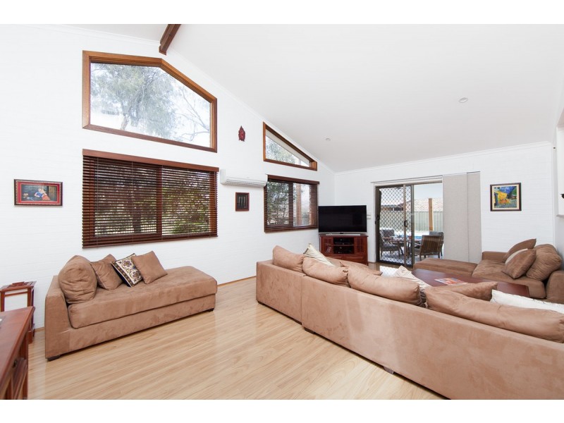 5 Corser Close, Fadden ACT 2904