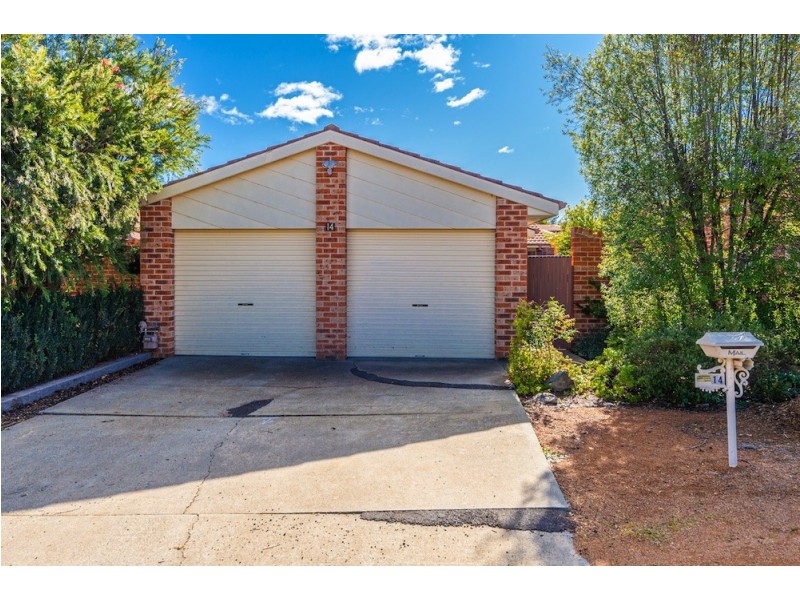 14 John Young Crescent, Greenway ACT 2900
