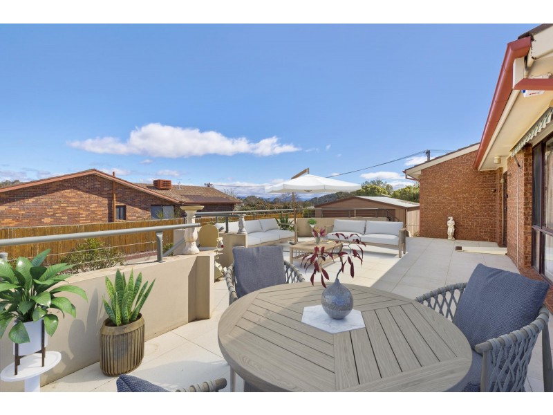 9 Finlayson Place, Gilmore ACT 2905