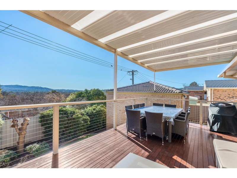 77 Mountain Circuit, Calwell ACT 2905