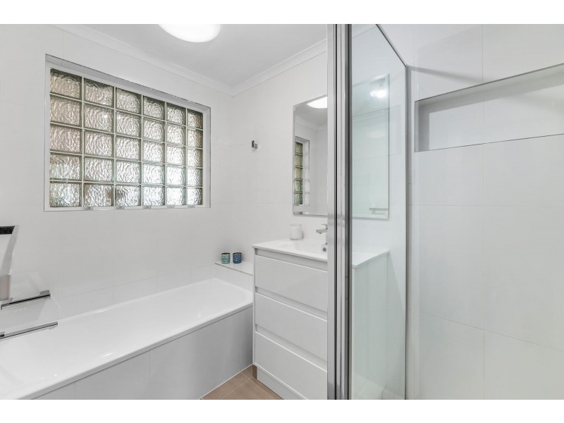 77 Mountain Circuit, Calwell ACT 2905