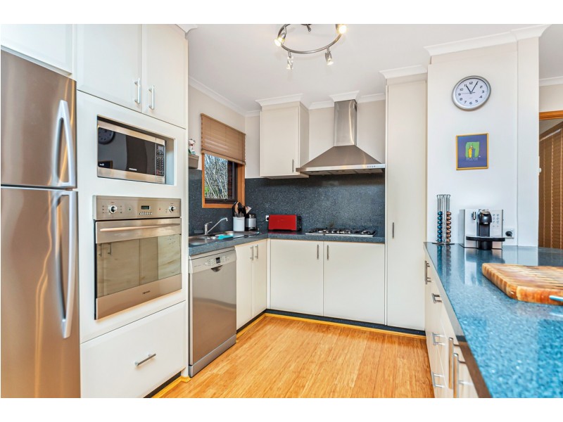 20 Dalgarno Crescent, Oxley ACT 2903