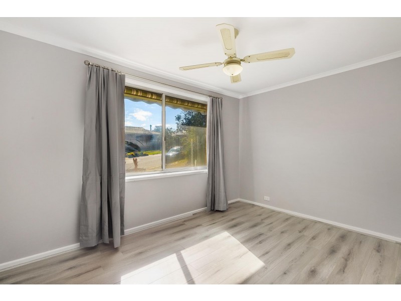 5 Shaw Place, Kambah ACT 2902