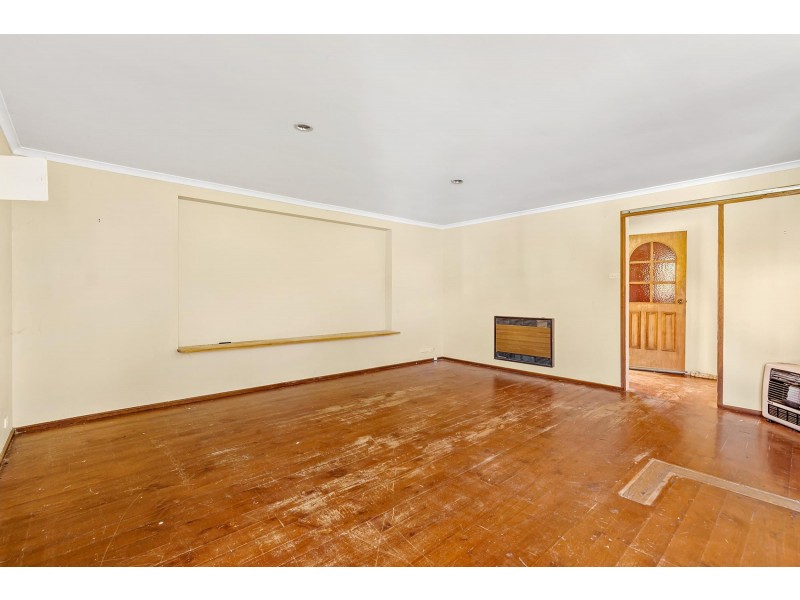 7 Hardy Place, Kambah ACT 2902