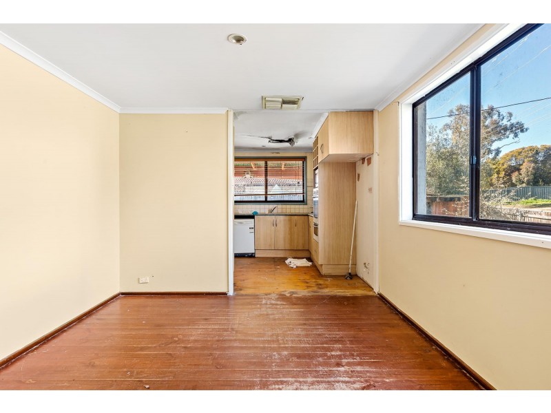 7 Hardy Place, Kambah ACT 2902