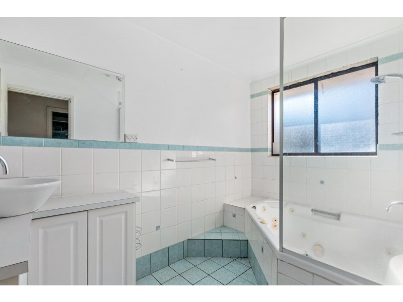 7 Hardy Place, Kambah ACT 2902
