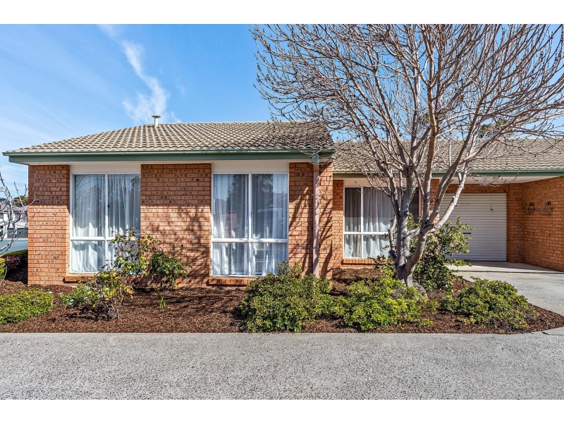 12/16 Blackett Crescent, Greenway ACT 2900