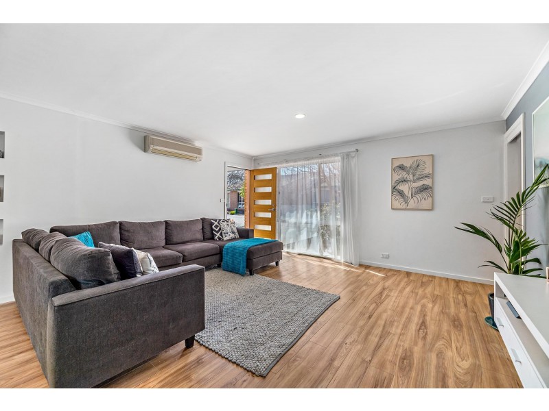 12/16 Blackett Crescent, Greenway ACT 2900
