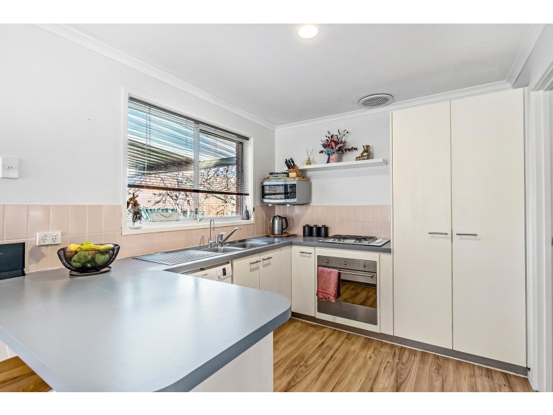 12/16 Blackett Crescent, Greenway ACT 2900