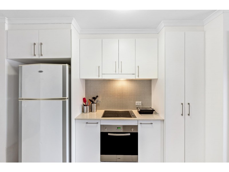 12/108 Athllon Drive, Greenway ACT 2900