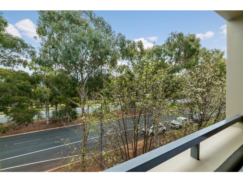 12/108 Athllon Drive, Greenway ACT 2900