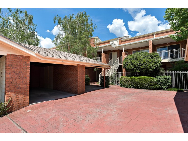 22/12 Albermarle Place, Phillip ACT 2606