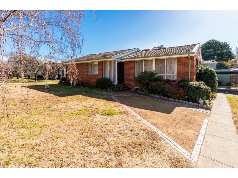 144 Goyder Street, Narrabundah ACT 2604