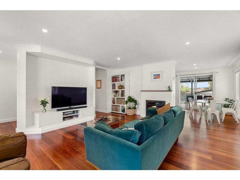 13 Faithfull Circuit, Kambah ACT 2902