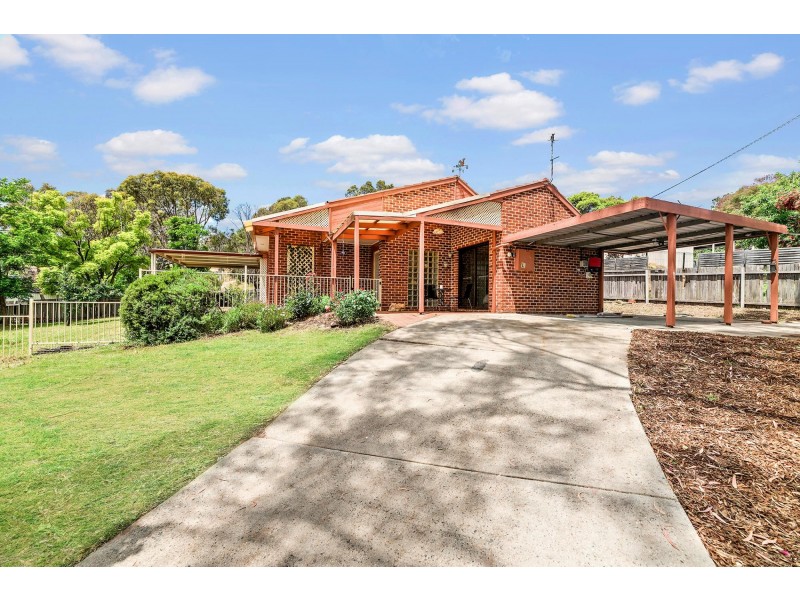 14 Ifould Place, Theodore ACT 2905